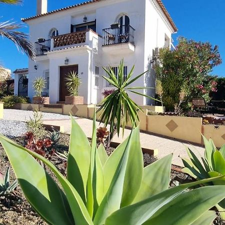 La Vista Vinuela Bed & Breakfast Luaran gambar