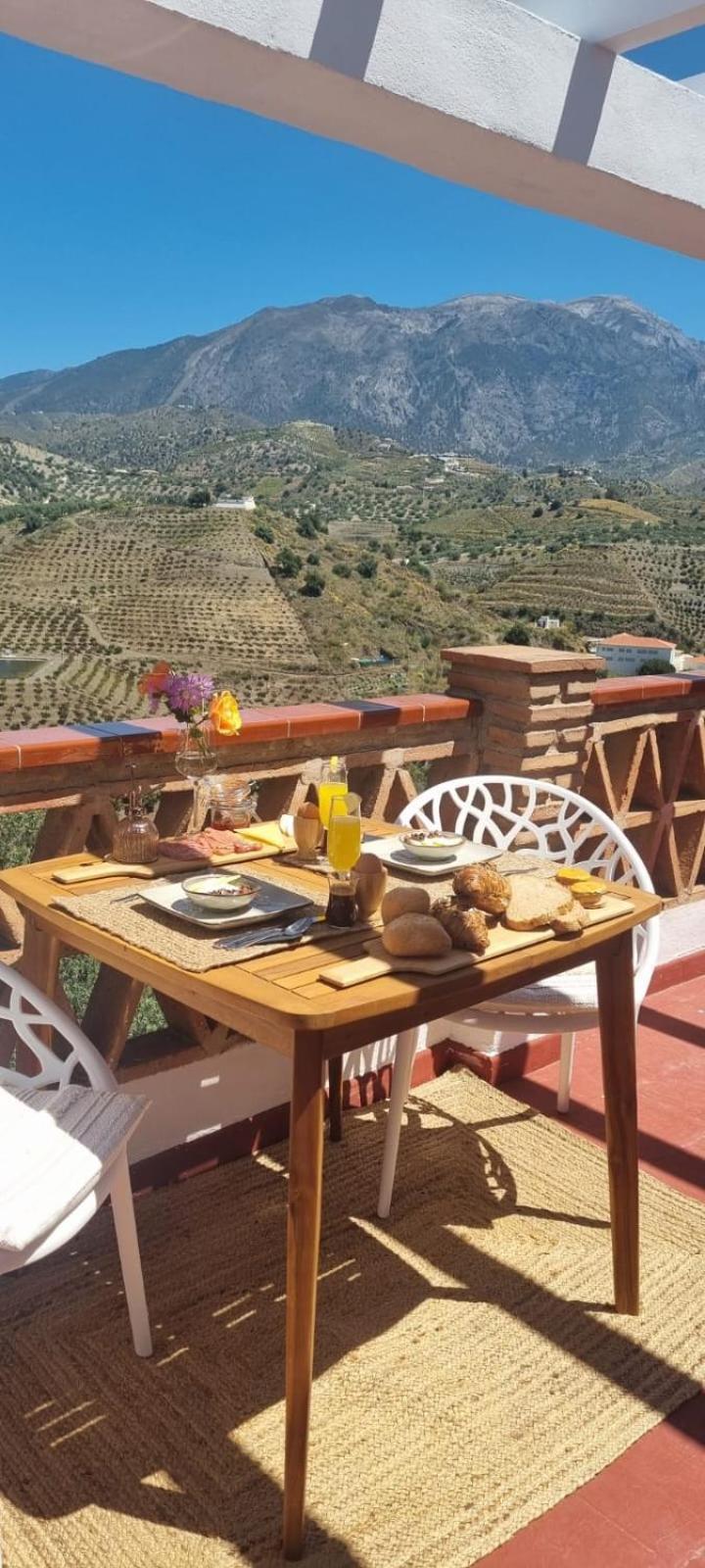 La Vista Vinuela Bed & Breakfast Luaran gambar