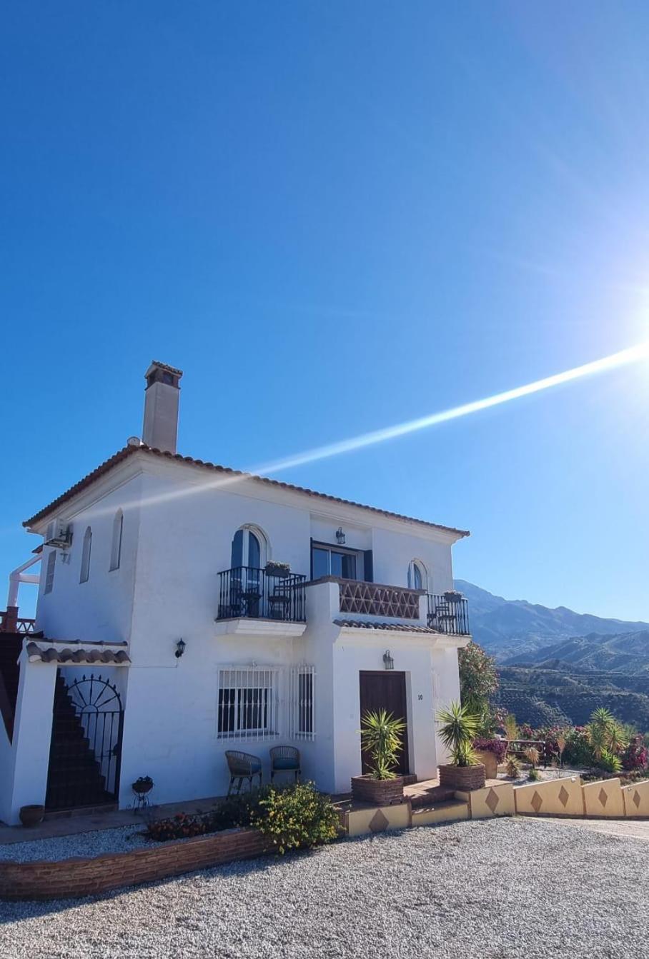 La Vista Vinuela Bed & Breakfast Luaran gambar